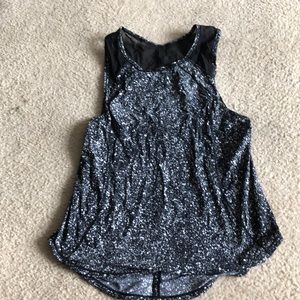 Lululemon tank top size 8